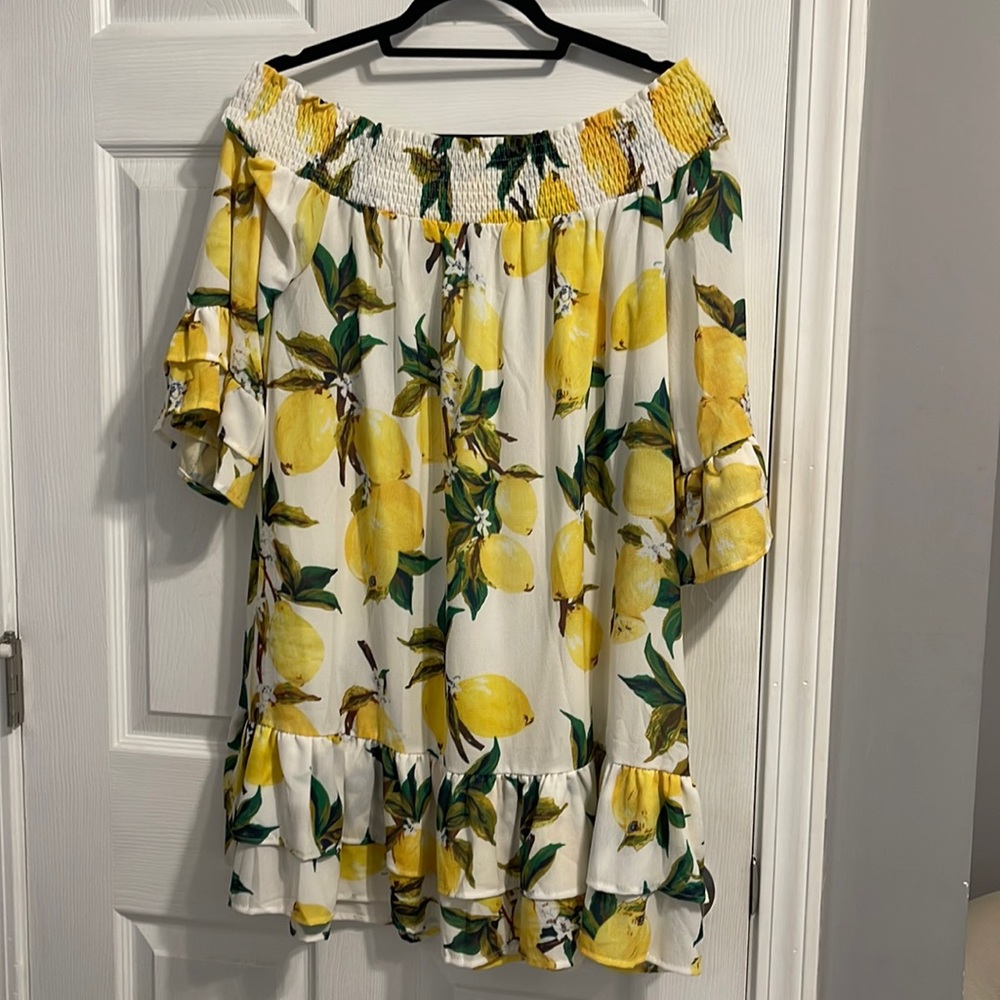 Lemon off shoulder dress XL